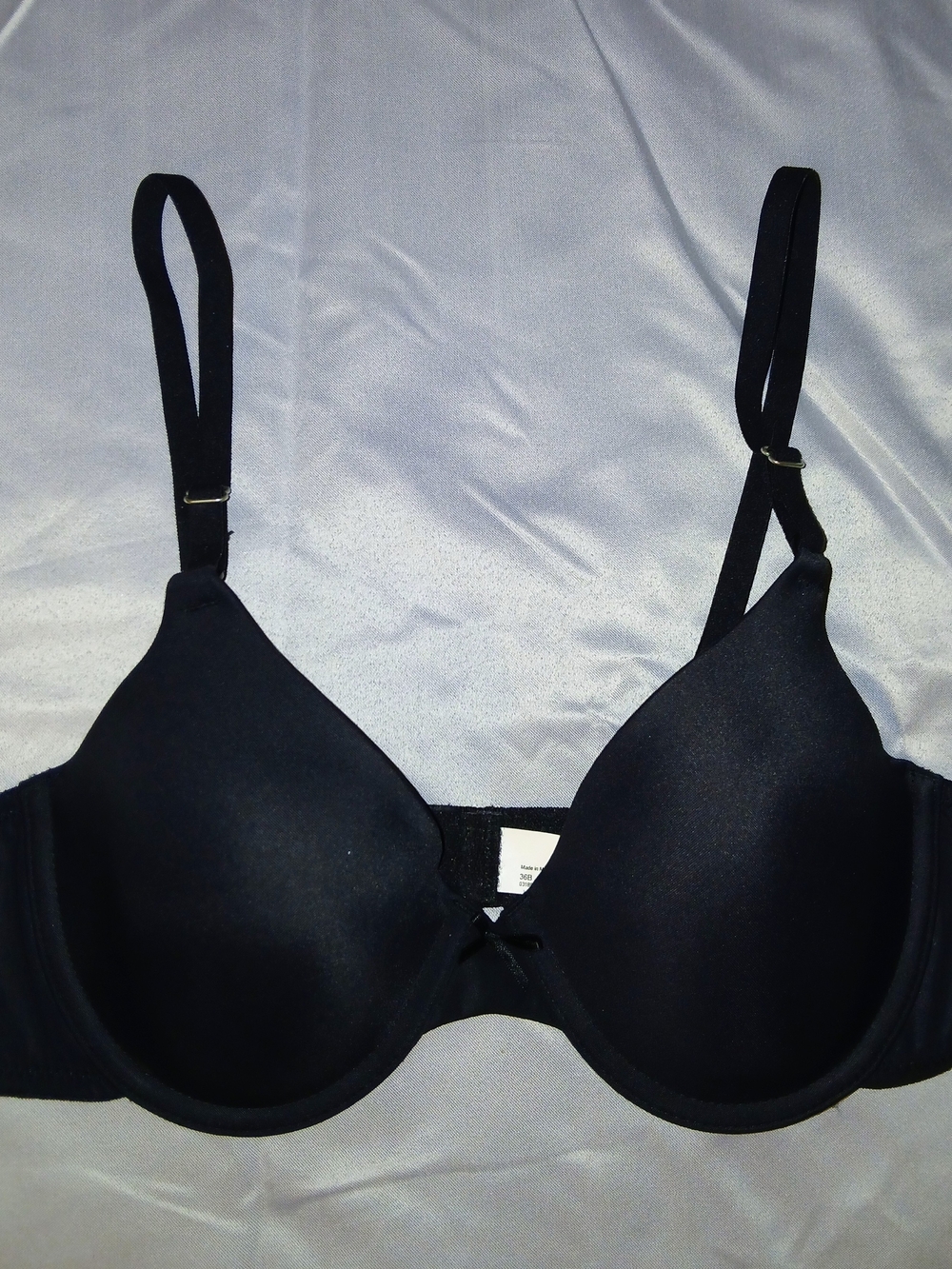 Maidenform Black Padded T-Shirt Bra with Adjustable Straps